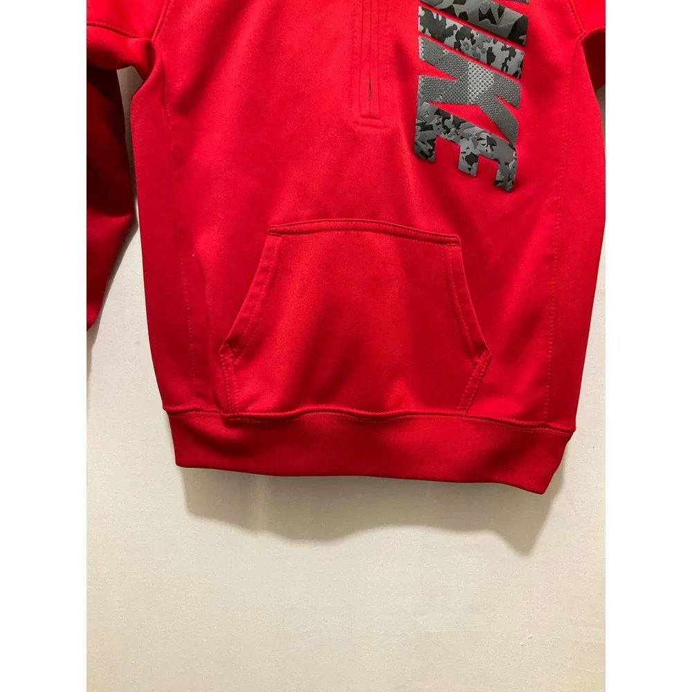Nike Boys Therma-FIT‎ Red Quarter Zip Hoodie Camo Logo Sweatshirt Size Small 8